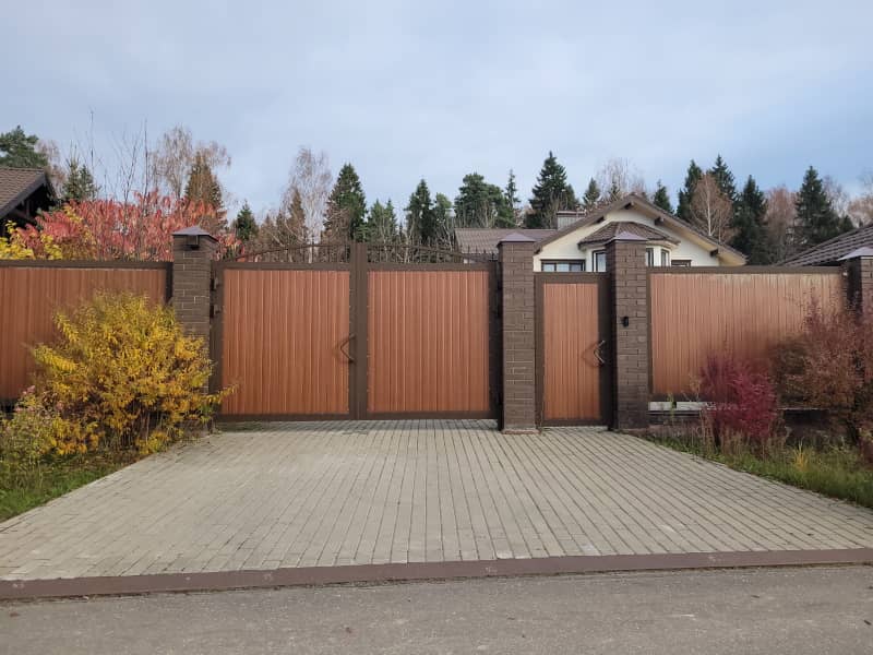Уличные ворота DoorHan в Краснодаре с установкой